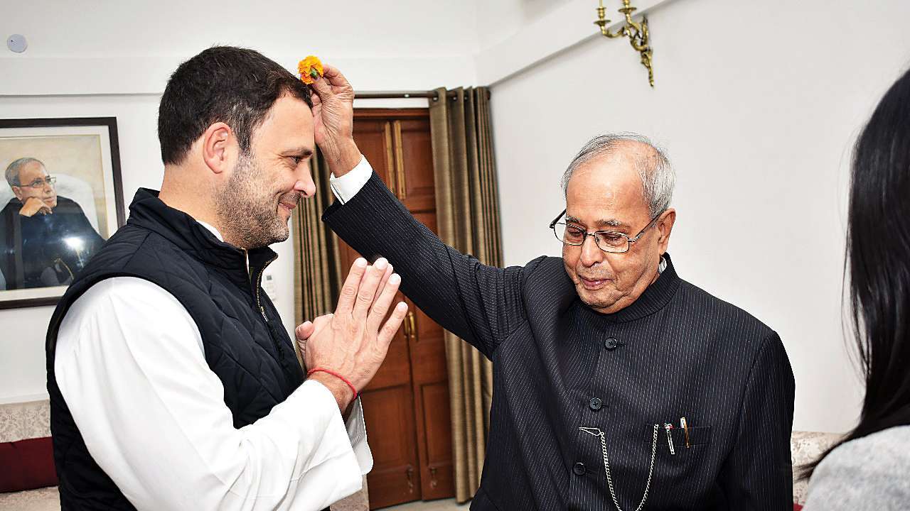 691969-630198-pranab-mukherjee-rahul-gandhi.jpg